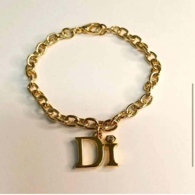 Diamonds International Charm Bracelet - Allows For Attaching New Charms Too